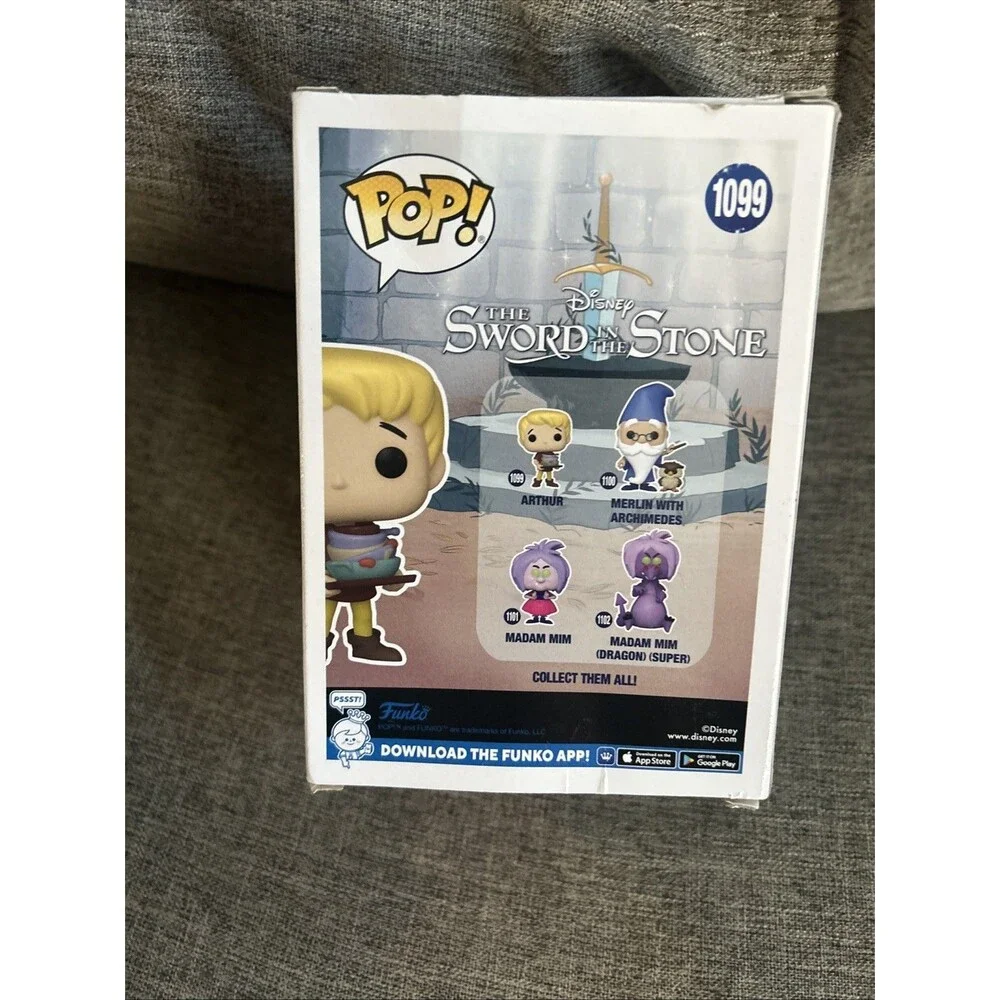 Funko Pop! Disney: The Sword in the Stone Arthur #1099 Vinyl Figure J4